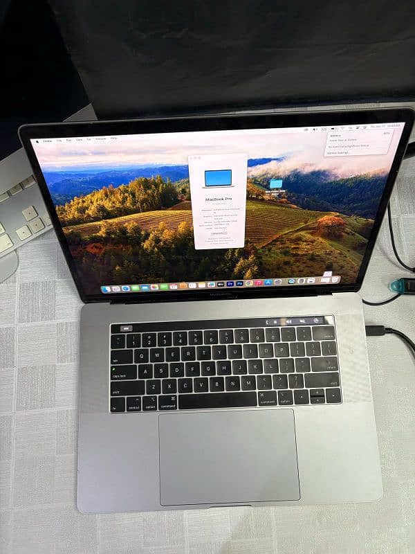 MacBook Pro 2019 32GB RAM CORE I9 15 INCH 15