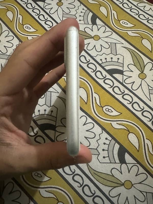 Iphone 8 plus 4