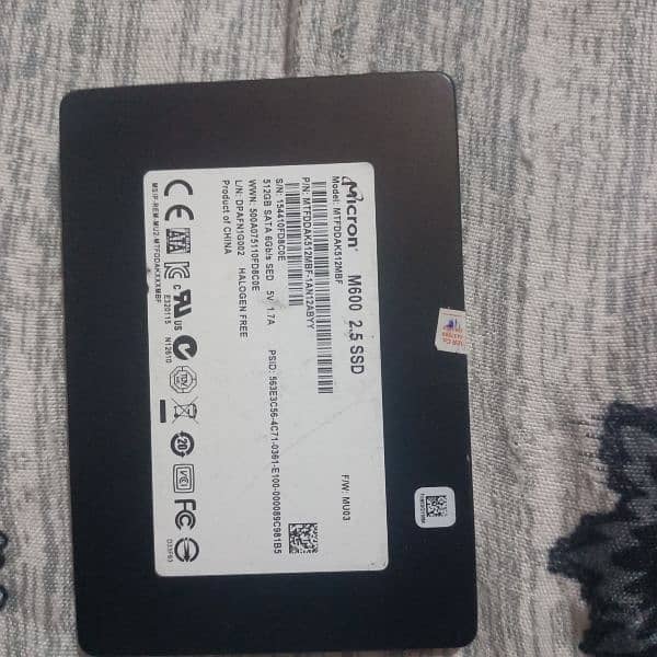 512 GB SSD 0