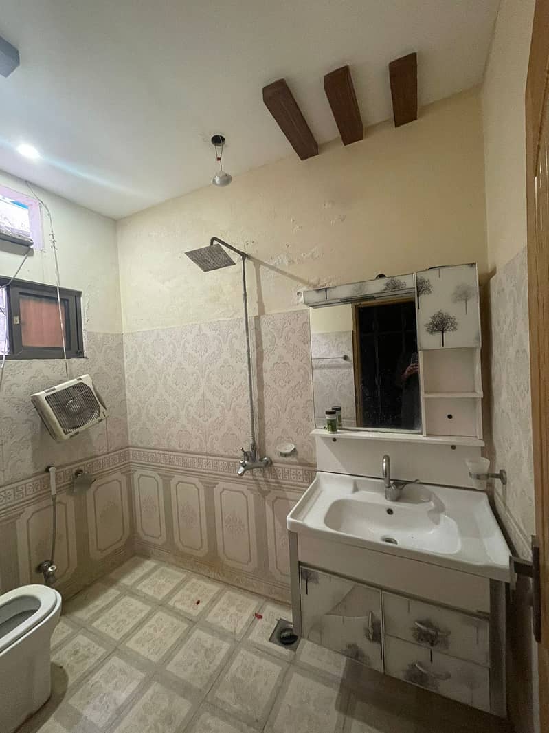3 Marla Double Story Spanish house for Sale in Militry Accounts Society College Road near Wapda Town, rent income 50k 6
