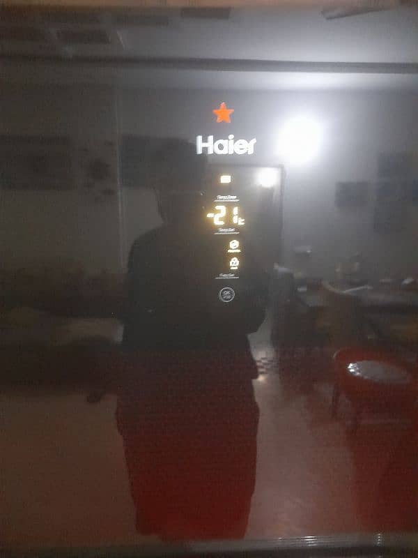 Haier 2021 digital inverter medeiom size. model HRF3861.0303 4927237 7