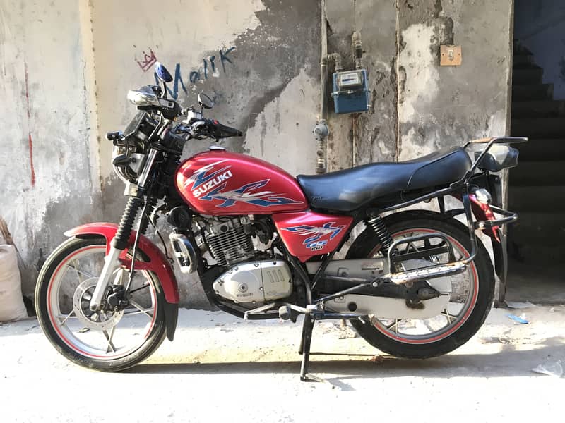 Suzuki Gs 150 1