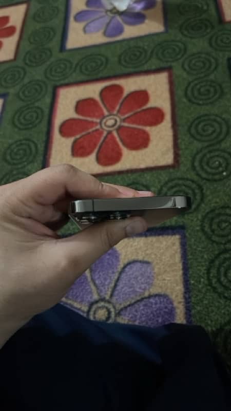 Selling Iphone 13 pro Max 256 Gb Non PTA 4
