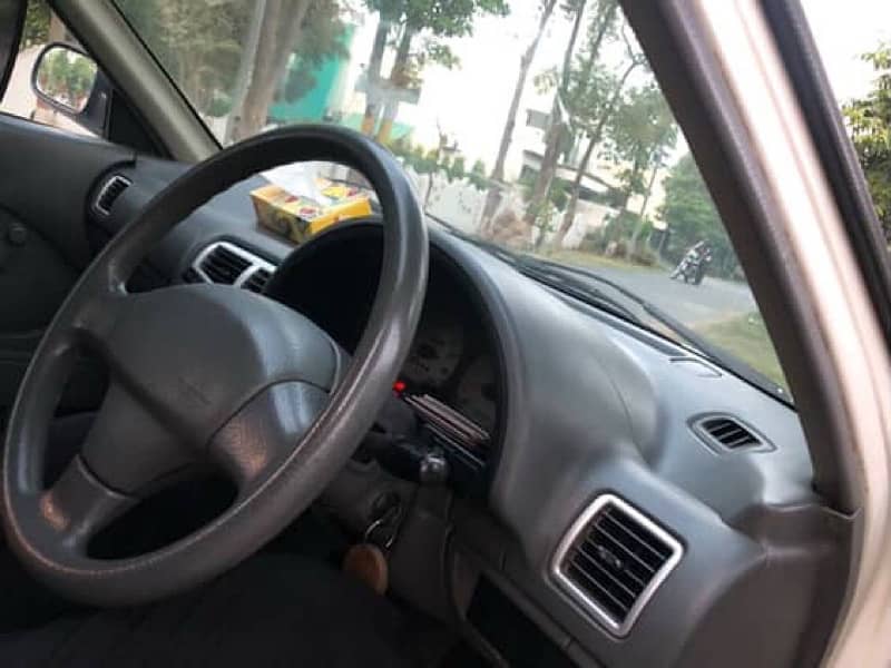 Suzuki Cultus 2012 6