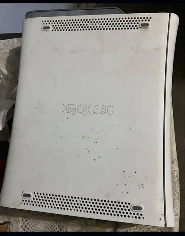 xbox 360 console all ok not jtag only little broken from front side 0