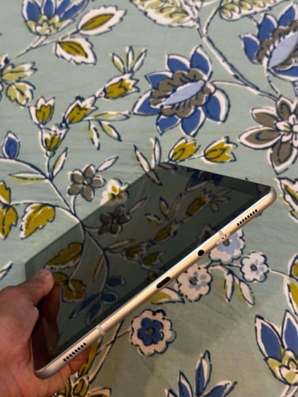 sumsung tab s4 3