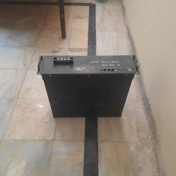 51.1v 50Amp 0