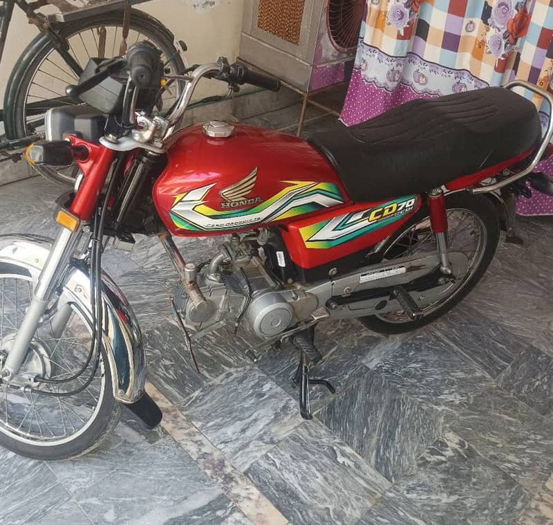 Honda CD70 2023 model red colour applied for 0