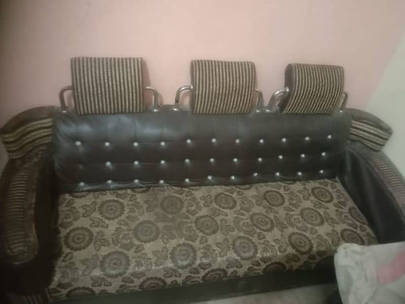 bed and sofa 14