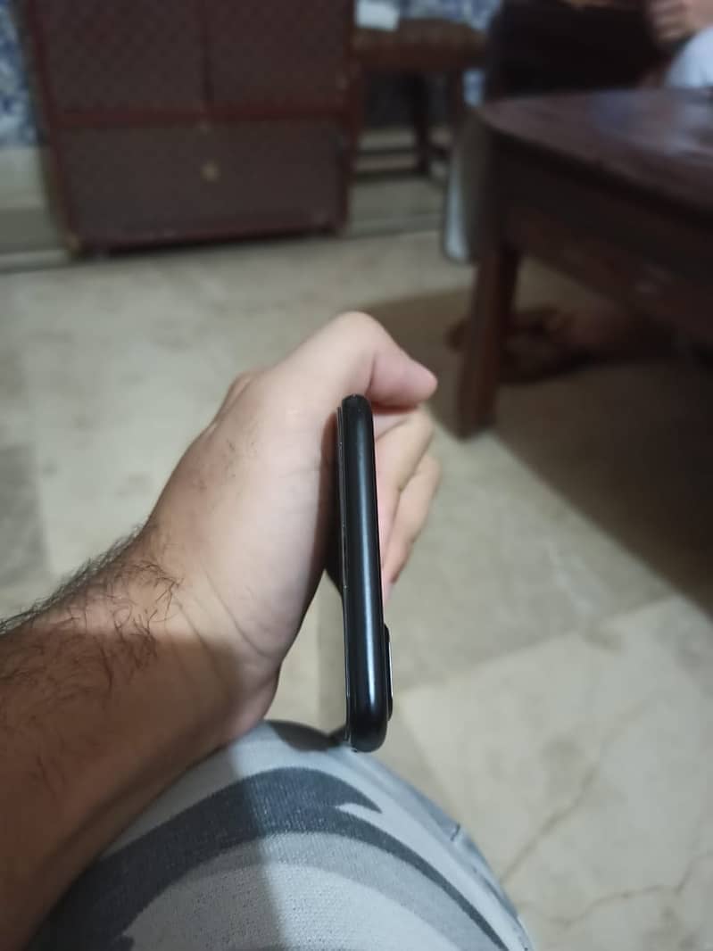 Iphone 7plus(PTA) 2