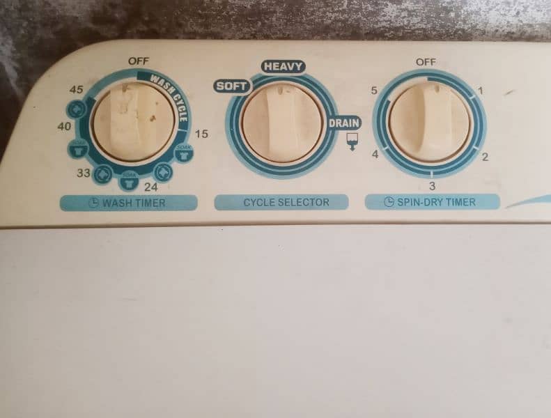 Sharp Washing & Dryer Machine 1