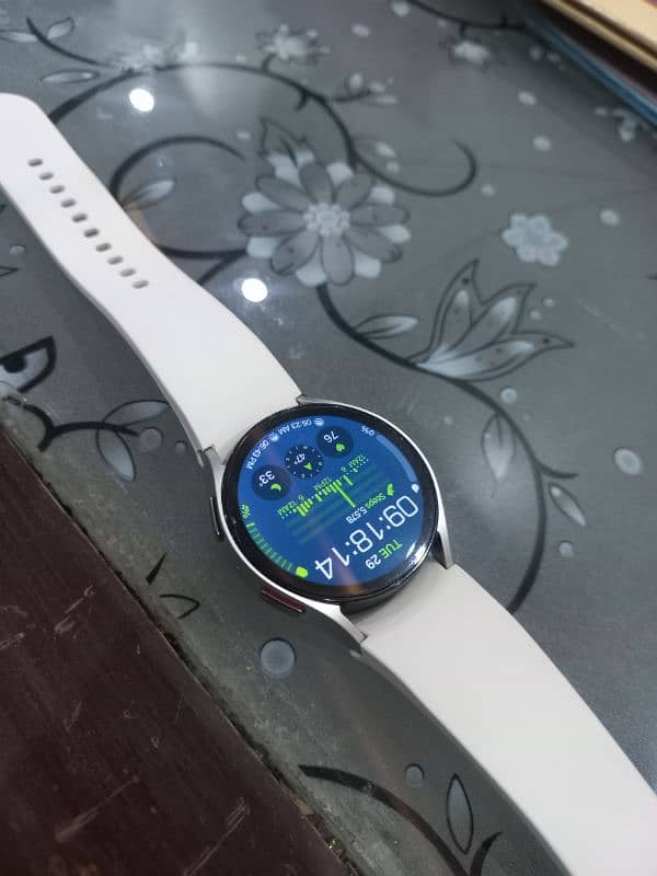 Samsung watch 6 40mm 10/10 21k final 0