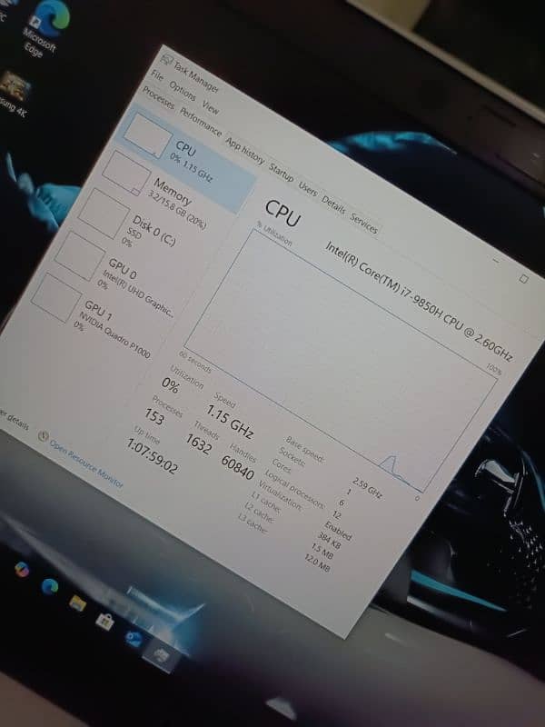 Hp Zbook Studio 15 G5 core i7 9th gen hexacore (i7-9850H) 4gb Nvidia 17