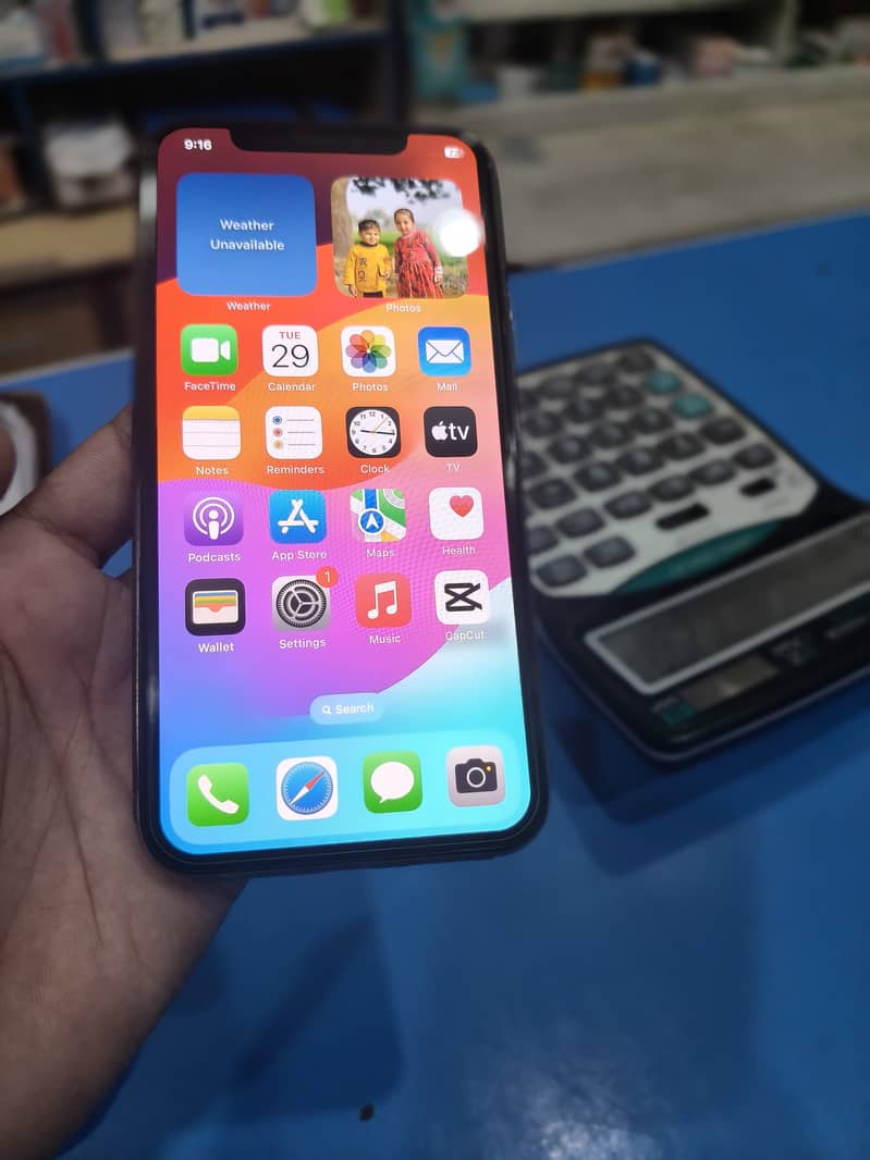 Mobile 3