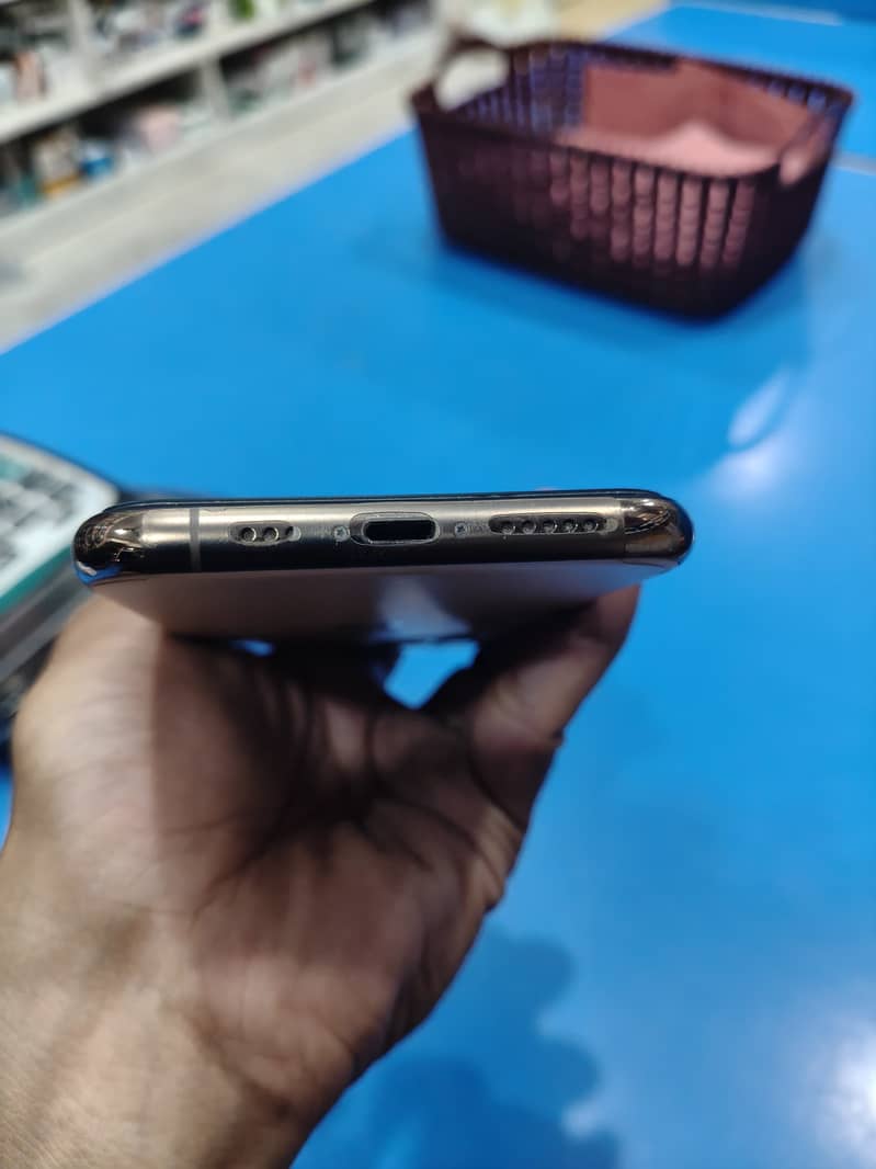 Mobile 5