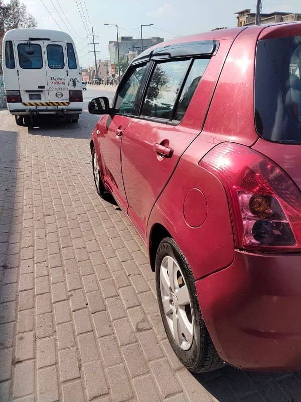 Suzuki Swift 2015 4