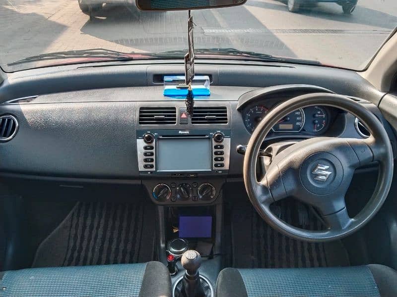 Suzuki Swift 2015 11