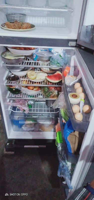 gree fridge ful size 2