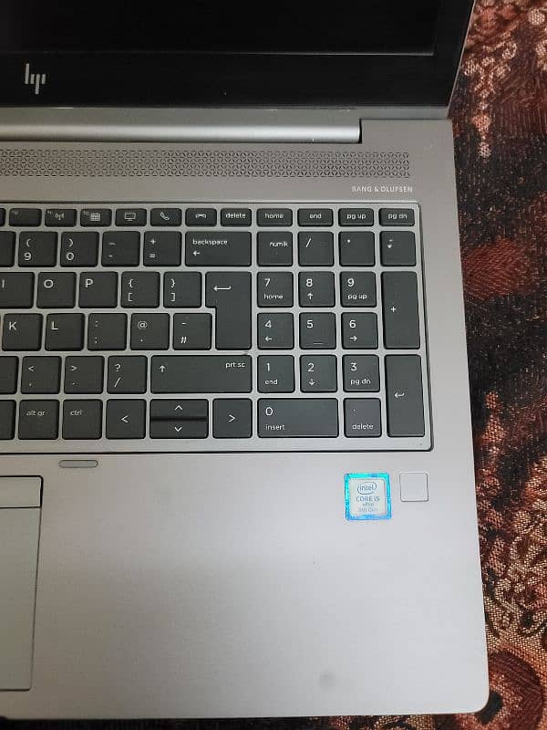 HP zbook 15u g5 15 inch with 2 gb gpu |16/512| 3