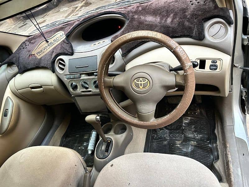 Toyota Platz 2006 4