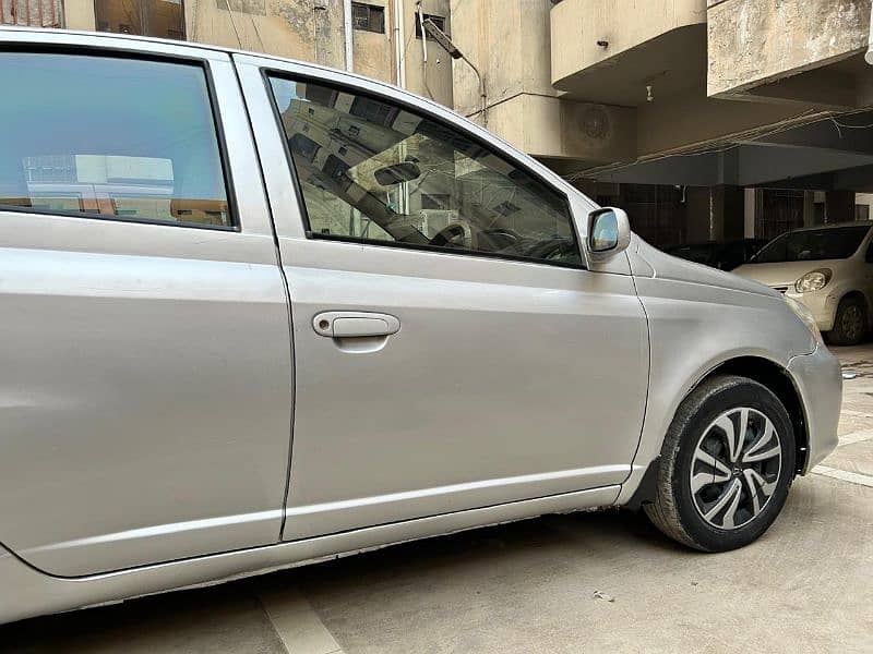 Toyota Platz 2006 9