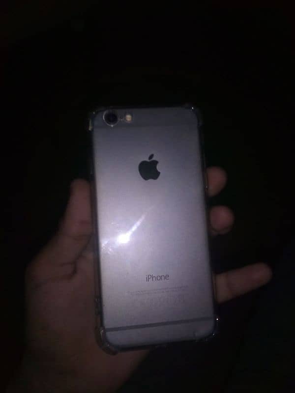 iphone (6).  64gb non PTA 1