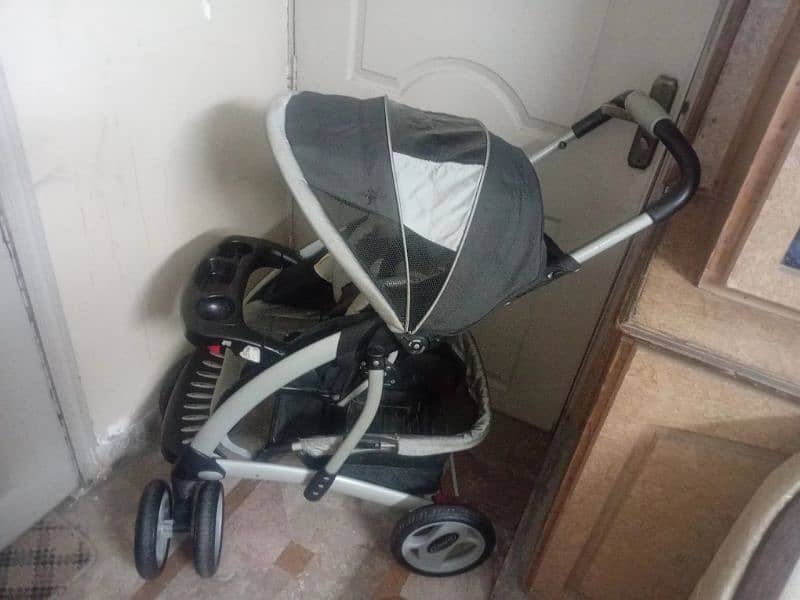 baby pram / baby stroller Graco 1