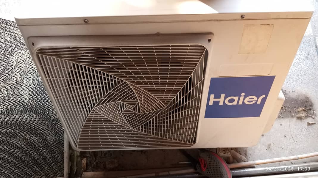 HAIER 1.5 Ton AC Split, DC Invertor, Very Good Condition @ 110,000/- 5