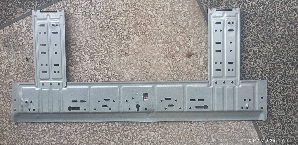 HAIER 1.5 Ton AC Split, DC Invertor, Very Good Condition @ 110,000/- 7