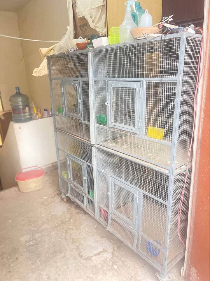 High Quality Steel 4 Portion Cage 1