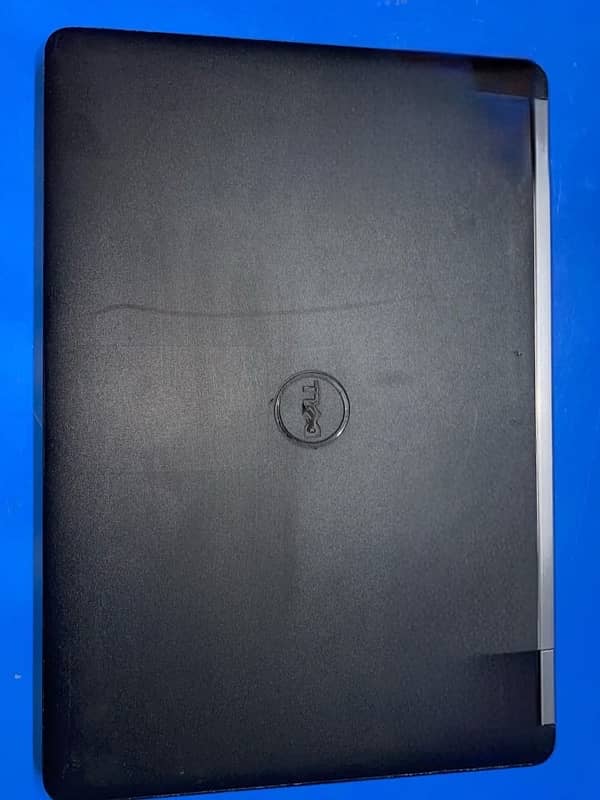 DELL E7270 0