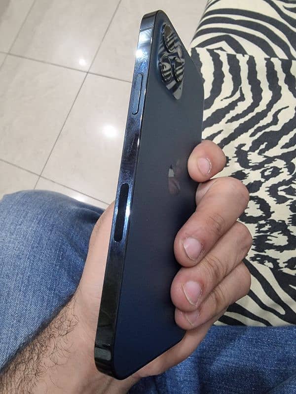12 pro 128gb pta Approved 2