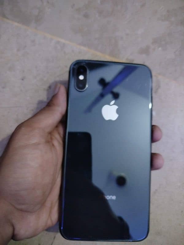 I phone xs max 2