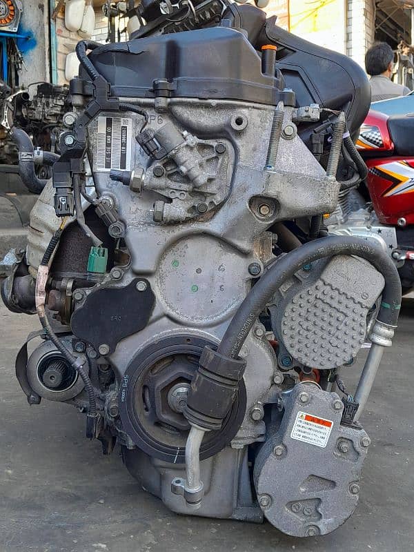 Honda Vezel complete engine with transmission set available. 5