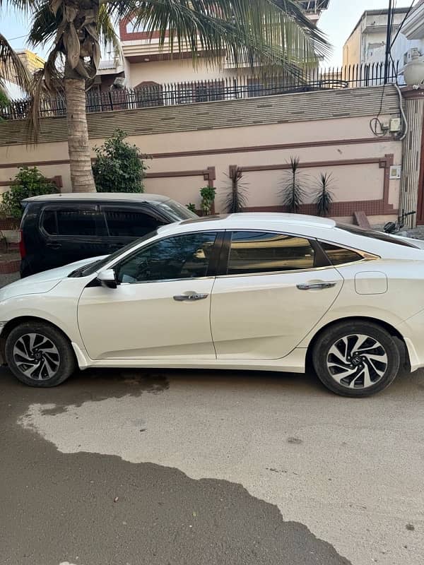 Honda Civic Oriel 2017 4