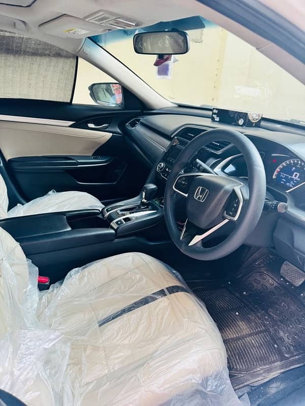 Honda Civic Oriel 2017 7