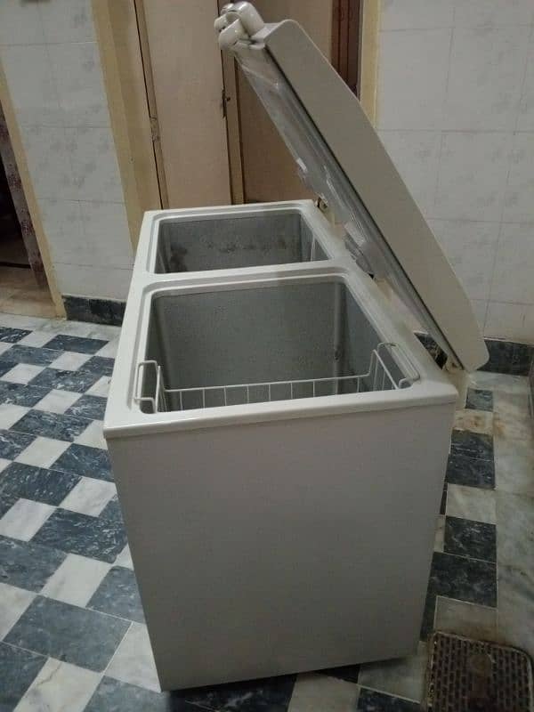 Waves Triplet Freezer & Fridge (2 Doors) 2