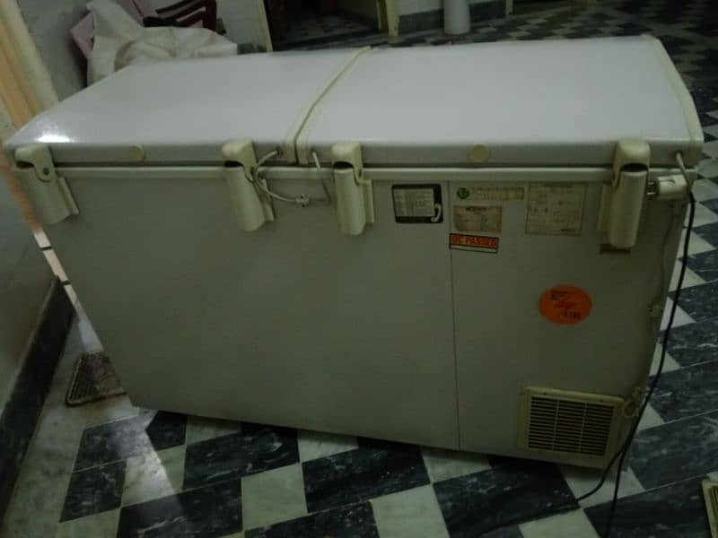 Waves Triplet Freezer & Fridge (2 Doors) 3