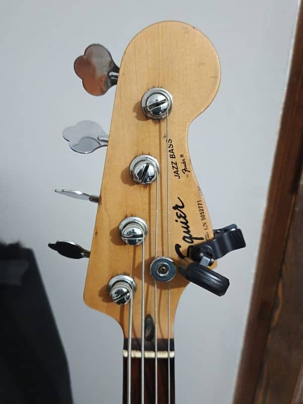 Bass Guitar Fender Squier 0