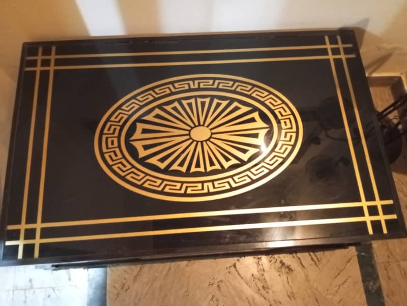Elegant Design Center Table & Coffee Table 3