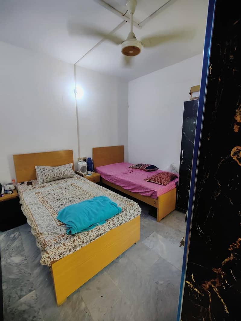 Boys Hostel Lahore -Solar Electricity, Single Bed, Gated Parking, Wifi 9