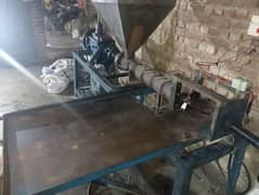 Semi Injection Molding Machine