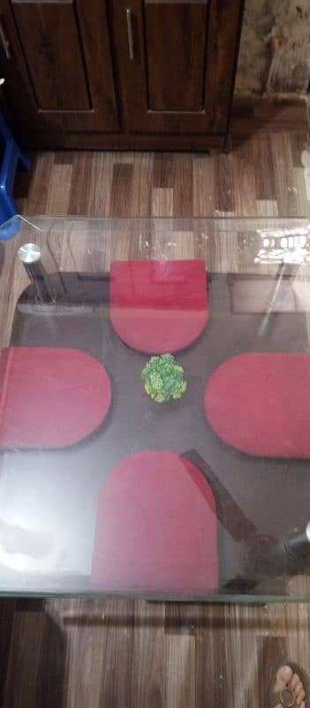 center table with 4 stools 4