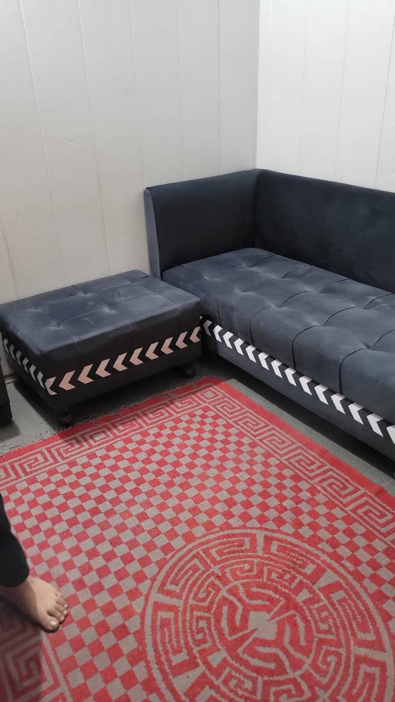 Bed & L shape sofa set for sale urgent in Rawalpindi Islamabad 2