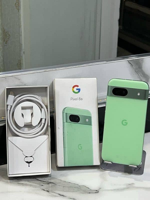 Google Pixel 8a 8/128 0
