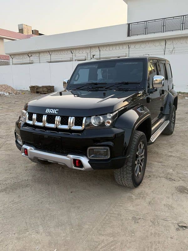 BAIC BJ40 Plus 2022 2