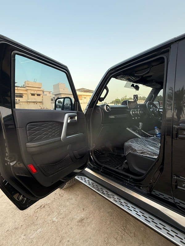 BAIC BJ40 Plus 2022 5