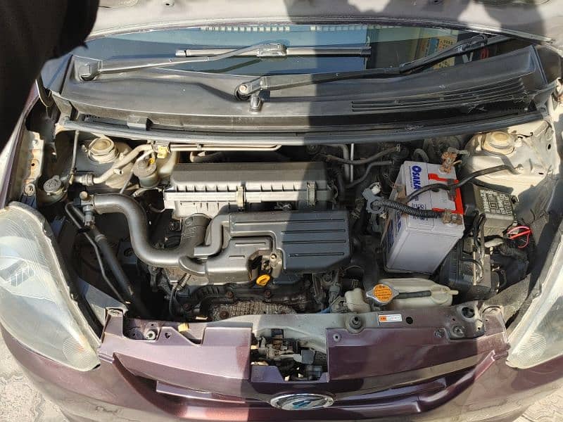 Daihatsu Mira 2012 1