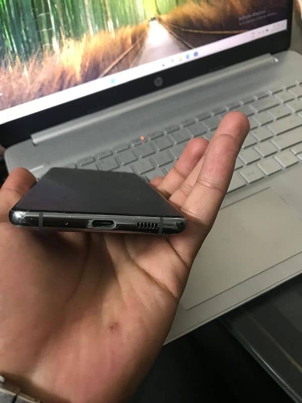 Samsung Galaxy S20 Ultra 9.5/10 4