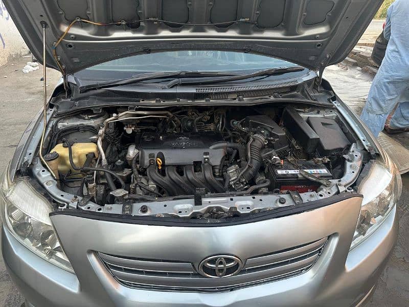 Toyota Corolla GLI 2010 10